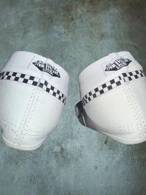 Vans authentic white shoes   thumbnail 5