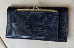 Mundi VTG Black Lizard Embossed‎ Leather Checkbook Wallet Kiss Lock Coin Purse thumbnail 1