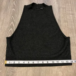 Victoria’s Secret Gray Pullover Sweater Vest Size L thumbnail 3