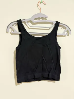 Black Tank Top Size L thumbnail 2