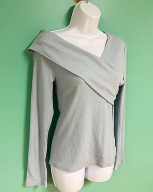 Unbranded Light Blue Long Sleeve Wrap Blouse Size XL thumbnail 3