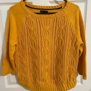 Tommy Hilfiger Womens cable knit sweater mustard color size L thumbnail 1