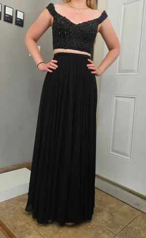 Black 2 Piece Prom Dress thumbnail 1