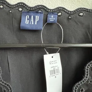 NWT Gap Babydoll Blouse Womens Small Scallop Eyelet Satin Black Office Bow Top thumbnail 4