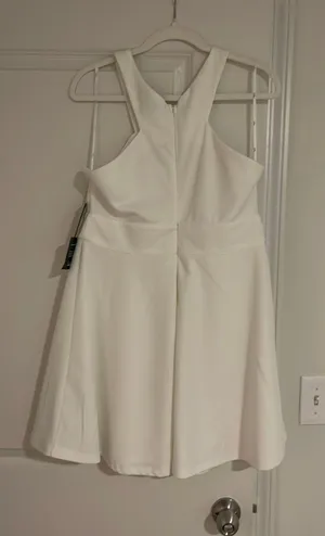 White Dress Size XL thumbnail 4