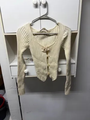 Kimchi Blue Sweater Urban Outfitters Knit Cropped thumbnail 2