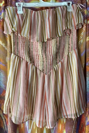 Sadie and Sage Pink & Gold Shimmery Romper ✨ thumbnail 1