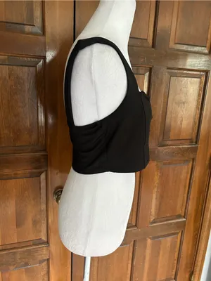 Bozzolo Women's Black Square‎ Neck Crop Top Front V-Notch Tank Size M thumbnail 3