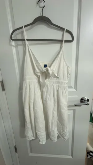 Old Navy White Dress thumbnail 3