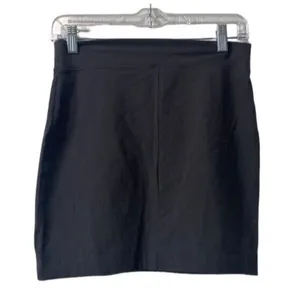 Victoria’s Secret Skirt ‎ Size Medium Beach Travel Casual Stretch Preppy Lounge thumbnail 2