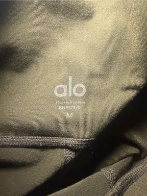 Alo Yoga High-Waisted Ripped Warrior Legging Army Green Athletic Gym Medium thumbnail 5
