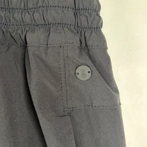 Tommy Bahama IslandZone Black Active Skort Large Pineapple Logo Pockets Golf thumbnail 3