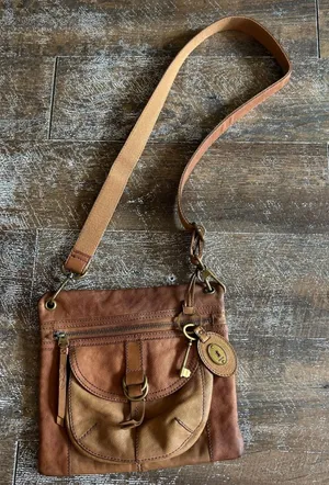 Vintage Fossil Sasha Crossbody‎ Bag Tan Cognac Pebbled Leather Brass Key thumbnail 1