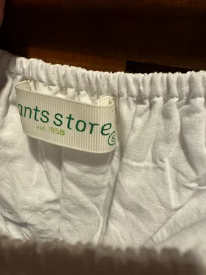 white pants store top thumbnail 2