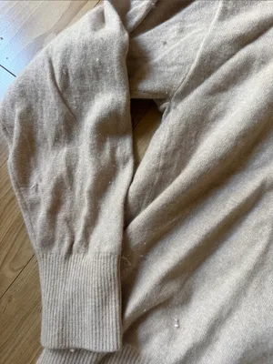 Lounge Crewneck Sweater in Cream thumbnail 3