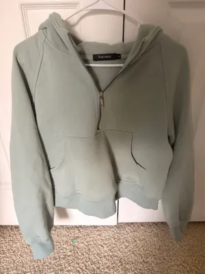 Amazon Half-Zip Sweatshirt thumbnail 1