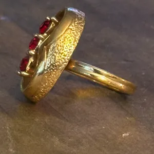 Vintage Sarah Coventry Fire Fly Red Stones Ring thumbnail 8