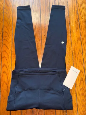 Lululemon Swift Speed With Pockets High Rise 28” Black Size 8 NWT thumbnail 1