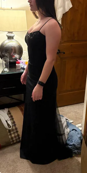 Black dress Size 6 thumbnail 4