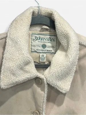 Women’s Shearling thumbnail 5