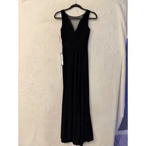 Morgan & Co R&M Richards NWT Black Mesh Cutout V-Neck Formal Gown Dress Size 1 thumbnail 6