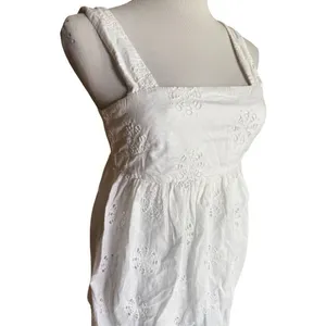 Womens Banana Republic Vintage White Sleeveless Eyelet Summer Dress - Sz 2 thumbnail 2