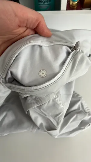 Lululemon Shorts thumbnail 5