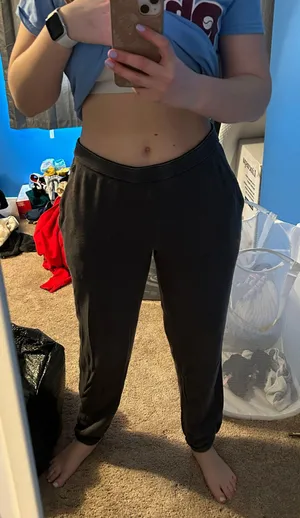 American Eagle Outfitters Joggers thumbnail 1