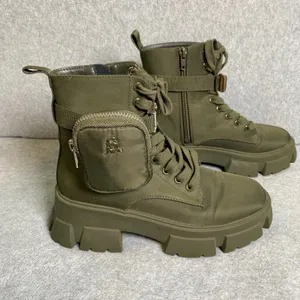 Steve Madden Thora-P Combat Boots Women's Sz 6.5M Olive Green Pouch Lug Sole EUC thumbnail 2