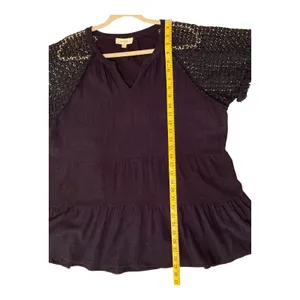 Umgee+ Plus Linen Cotton Blend Crochet Sleeve Navy Blue Tunic Top Size 1XL EUC thumbnail 6