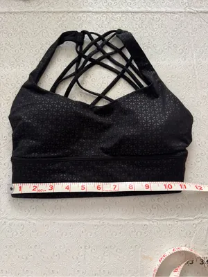 Lululemon black geometric design criss cross sports bra padded US 4 workout thumbnail 7
