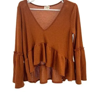 Peach Love California high low bell sleeve waffle knit ruffle flare rust S flowy thumbnail 1