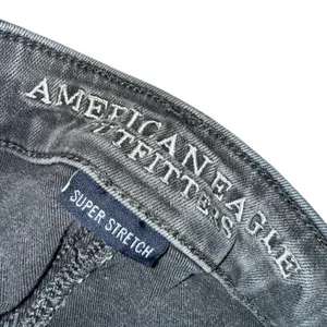 AE American Eagle Eagle outfitters super hi rise jegging Comfort Stretch size 4 thumbnail 4