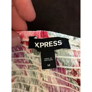 Express Blouse Womens Medium Pink Purple Floral Smocked Puff Sleeve Cropped Top thumbnail 7