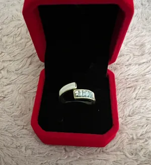 Gorgeous Golden Embellished Statement Adjustable Ring Size 7 thumbnail 1