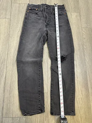 Levi’s Wedgie Straight Charcoal Distressed Jeans Size 27 thumbnail 9