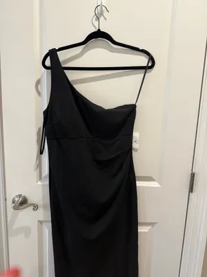 Windsor One-Shoulder Black Dress thumbnail 3