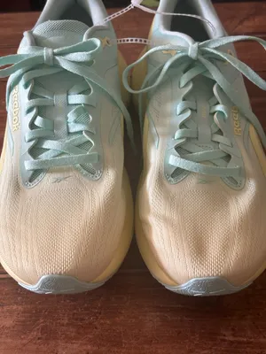 NWOT Ladies Reeboks thumbnail 11