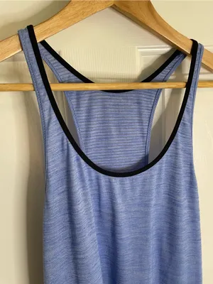 Lululemon Athletica Lightweight Blue Racerback Tank Top Size Medium thumbnail 3