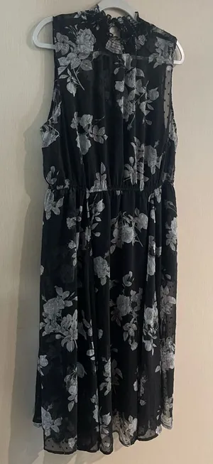 Torrid sz 2 2xl plus black gray Swiss dot smocked neck tank dress floral lined thumbnail 1