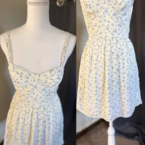 Abercrombie & Fitch Cream and Blue Floral Bustier Mini Dress Womens Small thumbnail 10