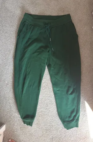 Lululemon Scuba Joggers thumbnail 1
