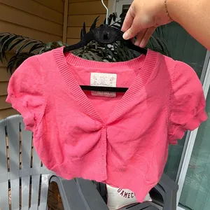 Red camel Pink cropped button cardigan with button detailing thumbnail 2