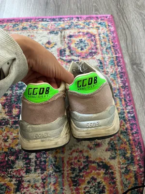 Golden Goose Sneakers thumbnail 3