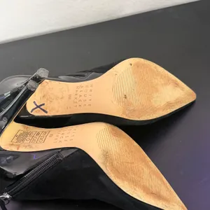 WHBM Pointed Toe Black‎ Suede Patent Leather Ankle Booties Mix Media Size 8 thumbnail 5