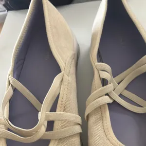FINAL MARKDOWN Lands end canvas shoes 10 thumbnail 2