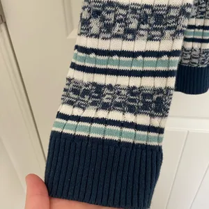 NWOT Croft & Barrow women’s blue teal striped‎ v-neck soft knit sweater large thumbnail 3