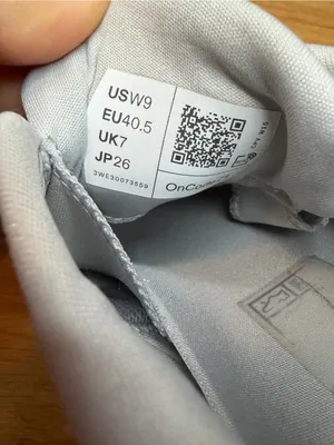 On Running Women's Cloud X 4 Sneakers in Lavender / Acai - Size 9 thumbnail 7