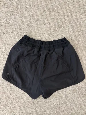 Lululemon Shorts thumbnail 2