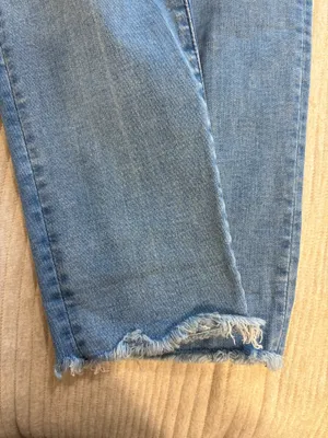 Abercrombie High-Rise Jeans thumbnail 3